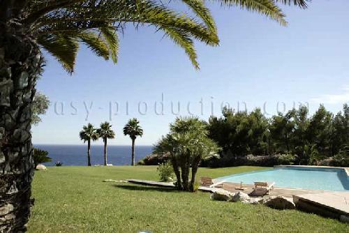 RENTED CONTEMPORARY VILLA FOR PHOTO PRODUCTION MARSEILLE