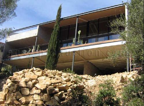 MODERN VILLA TO RENT FOR PHOTO PRODUCTION NEAR TOULON