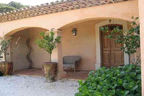 CLASSIC HOUSE FOR PHOTOS MOVIES PRODUCTION IN SOUTHERN FRANCE